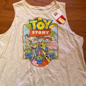 COPY - 💥New Toy story tank never worn